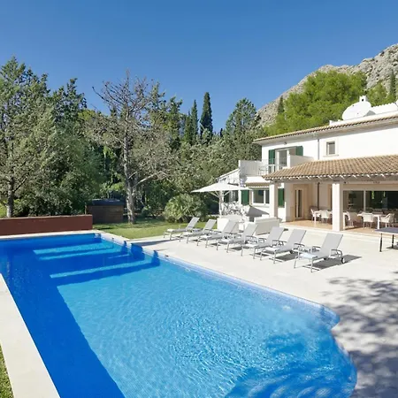 Villa Charming Retreat In Pollenca, 1466