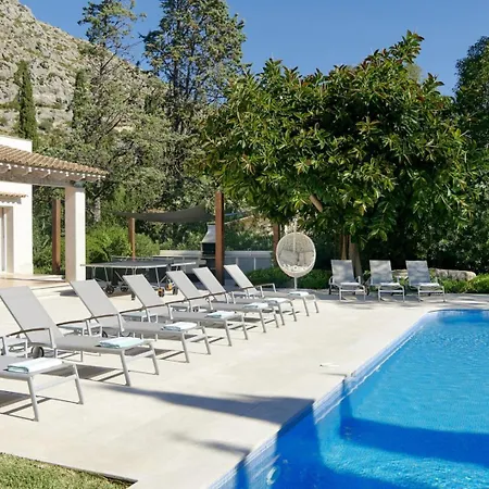 Willa Charming Retreat In Pollenca, 1466