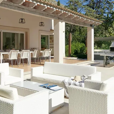 Charming Retreat In Pollenca, 1466 *