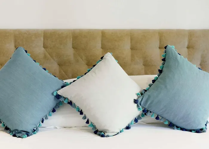 Villa Charming Retreat In Pollenca, 1466 *