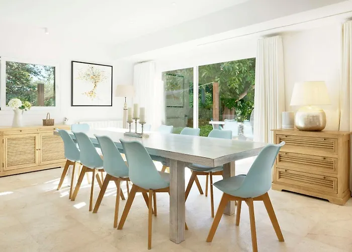 Villa Charming Retreat In Pollenca, 1466 *