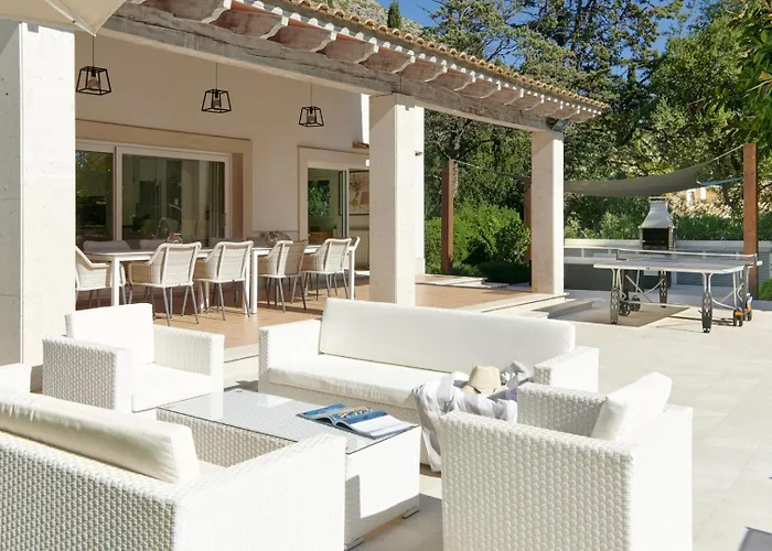 Charming Retreat In Pollenca, 1466 *