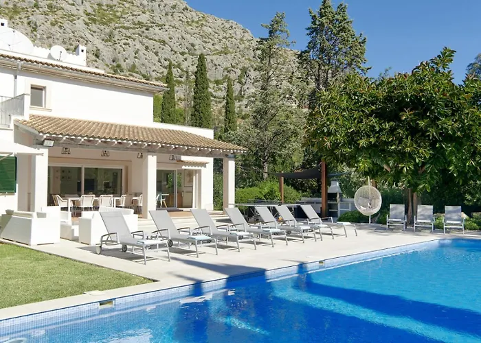 Charming Retreat In Pollenca, 1466 *