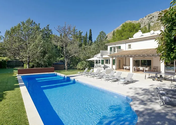 Villa Charming Retreat In Pollenca, 1466